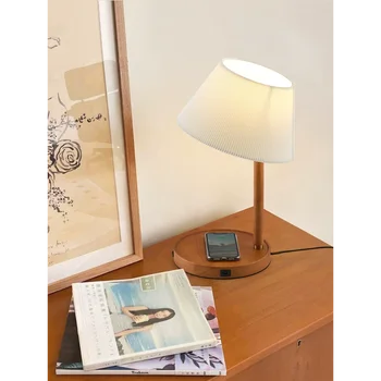 Японская настольная лампа с беспроводной зарядкой, ретро в скандинавском стиле, тихий ветер, простая и роскошная, средневековый французский кабинет, прикроватная лампа Изображение