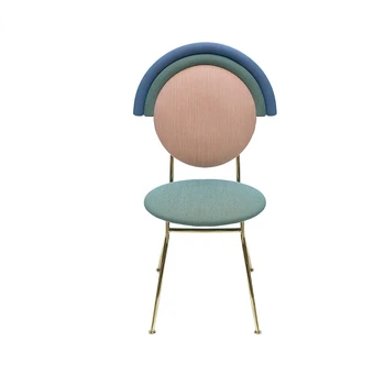 Современная мебель, металлические вставки в скандинавском стиле, интернет-красные радужные стулья, ресторанные обеденные стулья с высокой спинкой Изображение